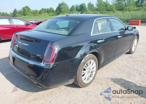2013 Chrysler 300C Awd из США, поврежденный, VIN 2C3CCAKT6DH712522